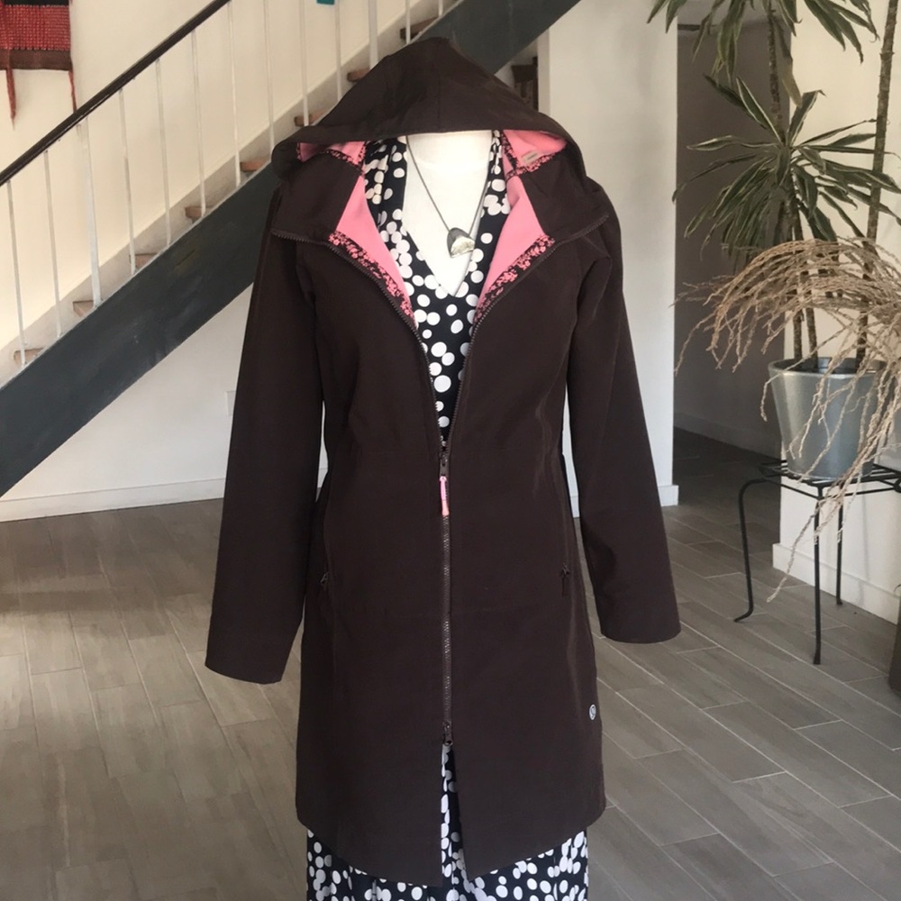 Lululemon Apres jacket 4/6 yoga